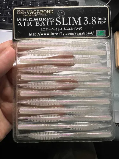 VAGABOND NO.63 AIR BAIT SLIM 3.8"